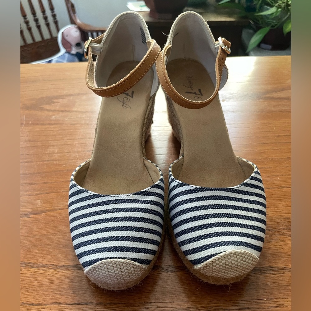 Size 7.5 Wedge Shoes by Vintage 7 Eight
